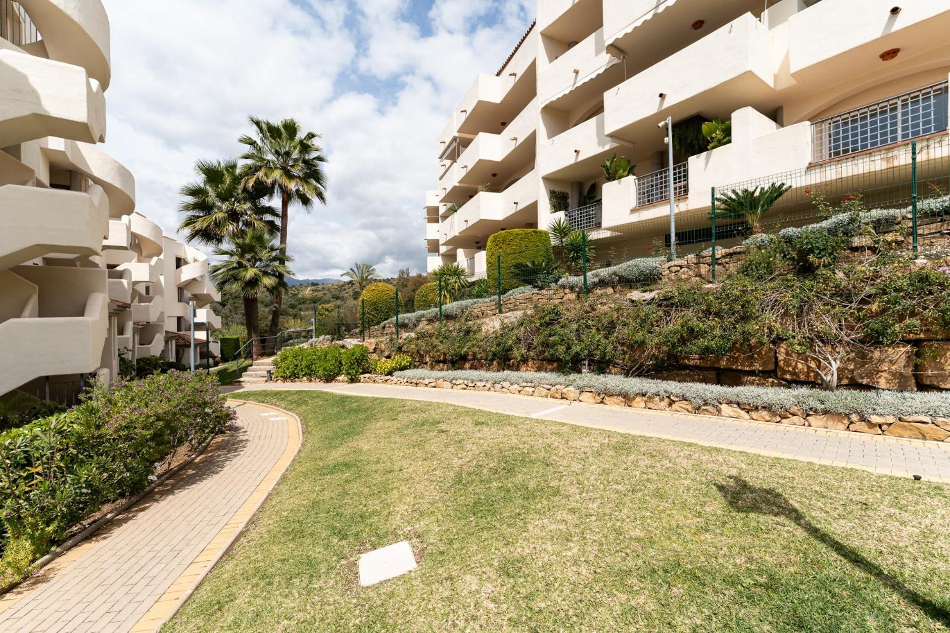 Ct 375 - Faro's Cozy Dream In Elviria - Appartement